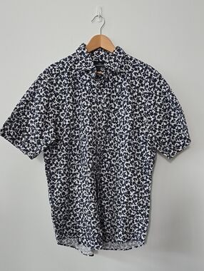 Rodd & Gunn Navy and White Floral Short-Sleeve Button-Down Shirt